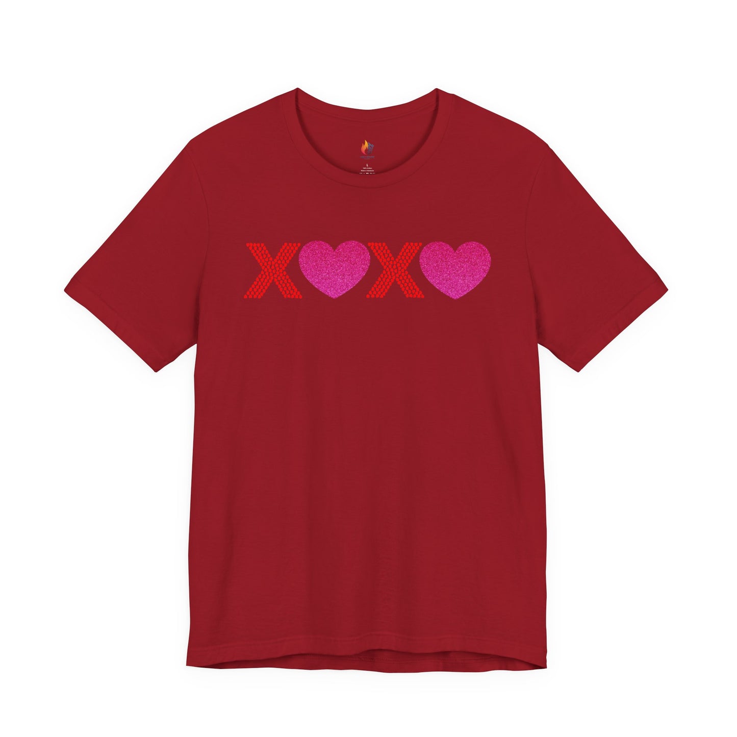 XOXO T-Shirt, Valentine’s Day T-shirt, Cute Valentine Shirt, Love Graphic Tee, Unisex Valentine Outfit, Gift for Him or Her, Romantic Holiday Tee