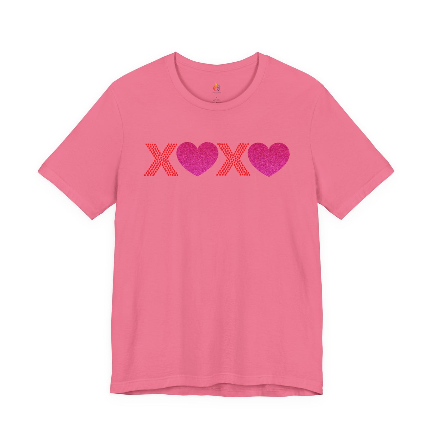 XOXO T-Shirt, Valentine’s Day T-shirt, Cute Valentine Shirt, Love Graphic Tee, Unisex Valentine Outfit, Gift for Him or Her, Romantic Holiday Tee