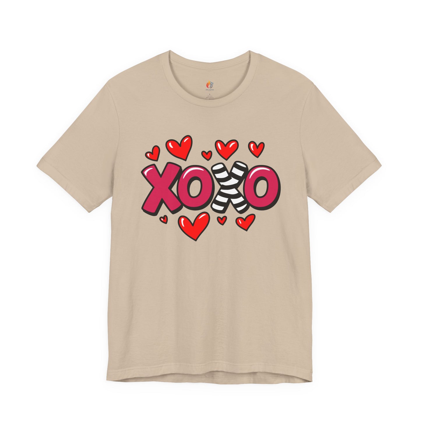 XOXO T-Shirt, Valentine’s Day T-shirt, Cute Valentine Shirt, Love Graphic Tee, Unisex Valentine Outfit, Gift for Him or Her, Romantic Holiday Tee