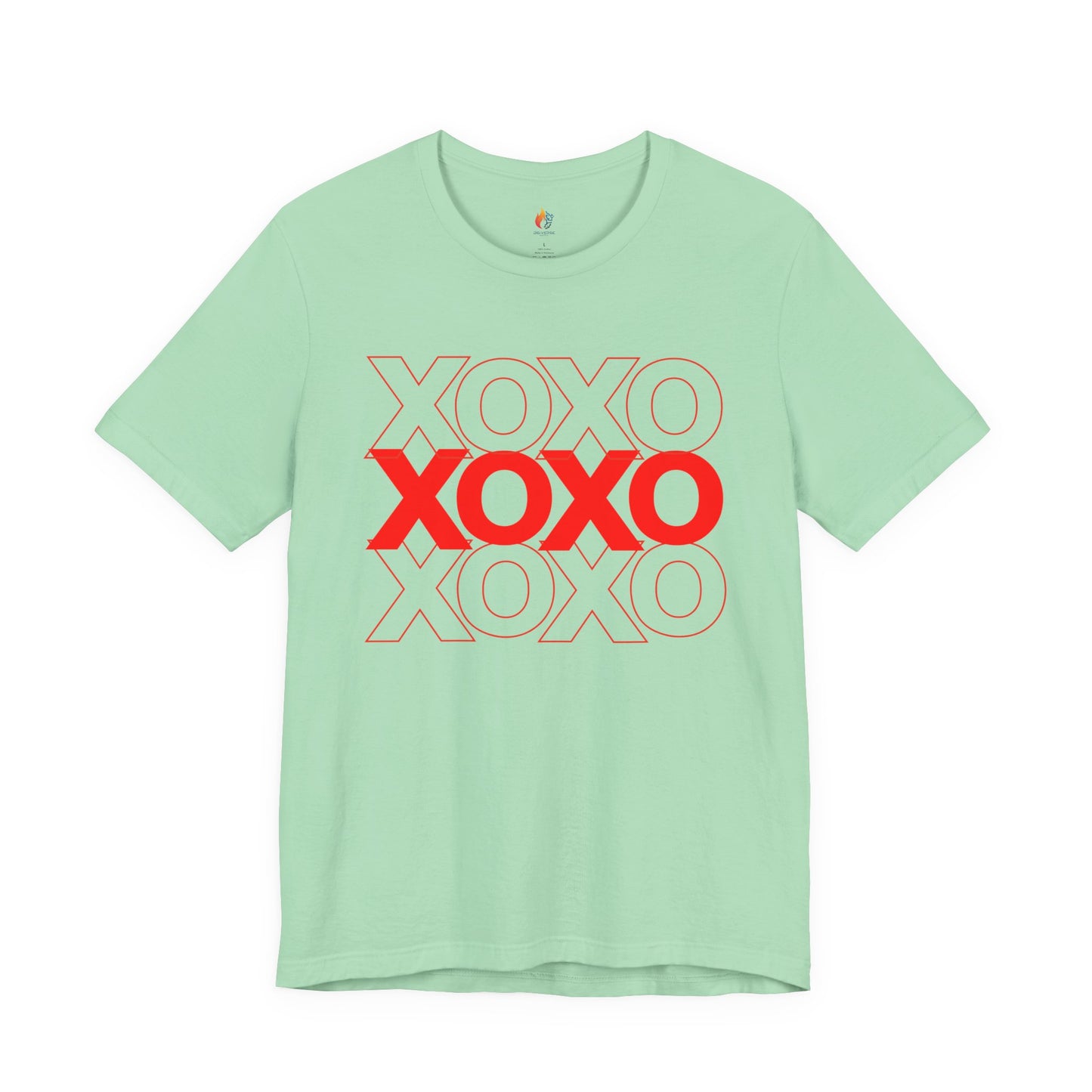 XOXO T-Shirt, Valentine’s Day T-shirt, Cute Valentine Shirt, Love Graphic Tee, Unisex Valentine Outfit, Gift for Him or Her, Romantic Holiday Tee