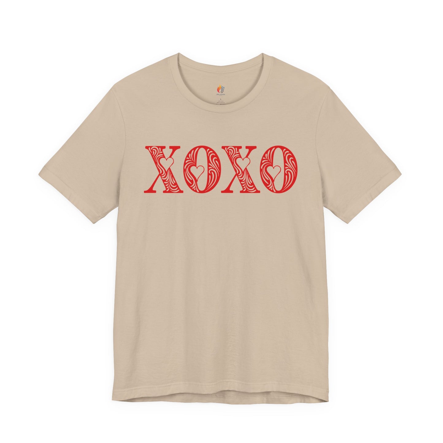 XOXO T-Shirt, Valentine’s Day T-shirt, Cute Valentine Shirt, Love Graphic Tee, Unisex Valentine Outfit, Gift for Him or Her, Romantic Holiday Tee