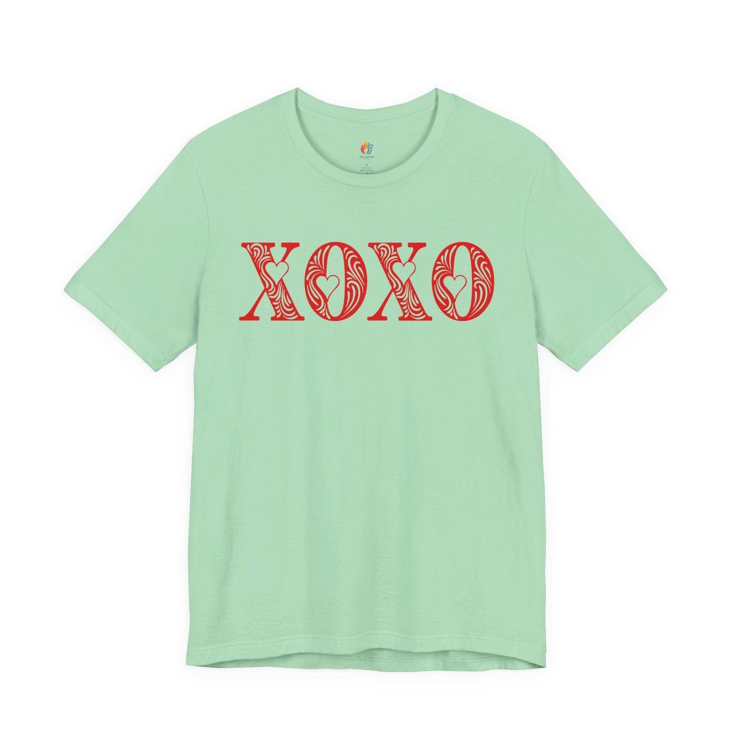 XOXO T-Shirt, Valentine’s Day T-shirt, Cute Valentine Shirt, Love Graphic Tee, Unisex Valentine Outfit, Gift for Him or Her, Romantic Holiday Tee