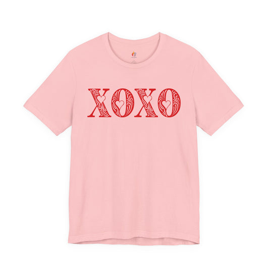 XOXO T-Shirt, Valentine’s Day T-shirt, Cute Valentine Shirt, Love Graphic Tee, Unisex Valentine Outfit, Gift for Him or Her, Romantic Holiday Tee